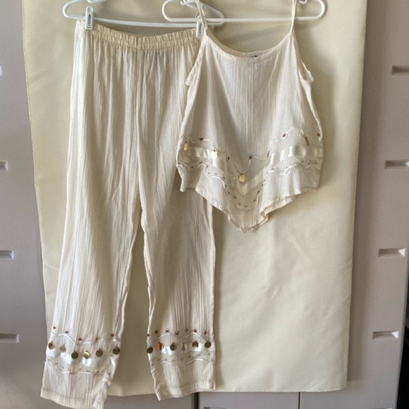 Authentic Mexican clothing both size medium. - Picture 2 of 2